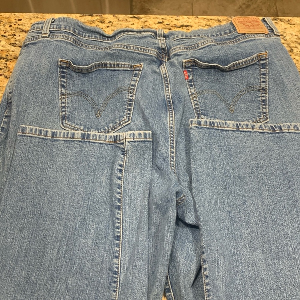 Levi’s Red tag Original women’s Jeans 24S